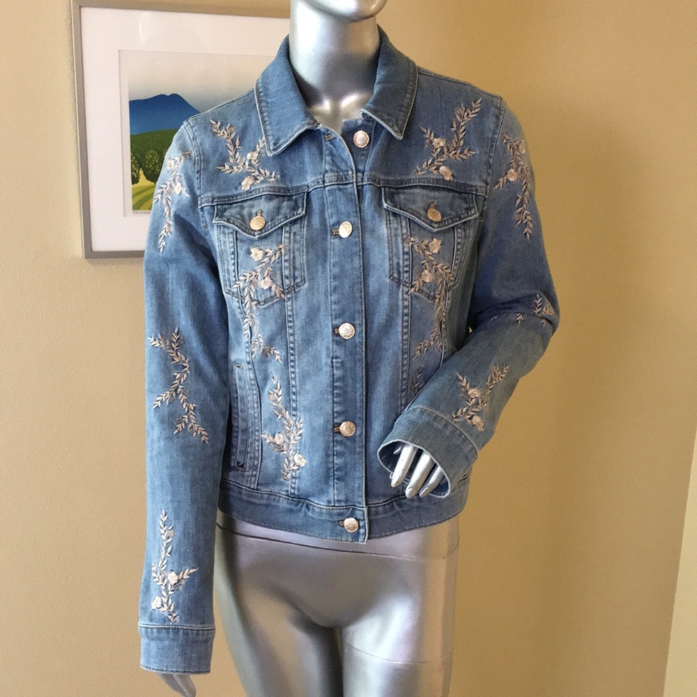 WHBM | Floral Embroidered Jean Jacket / Denim Jacket